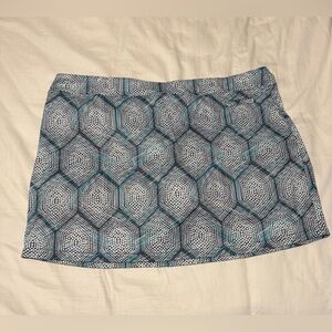 Pebble Beach Blue Hexagon Print Mini Skirt